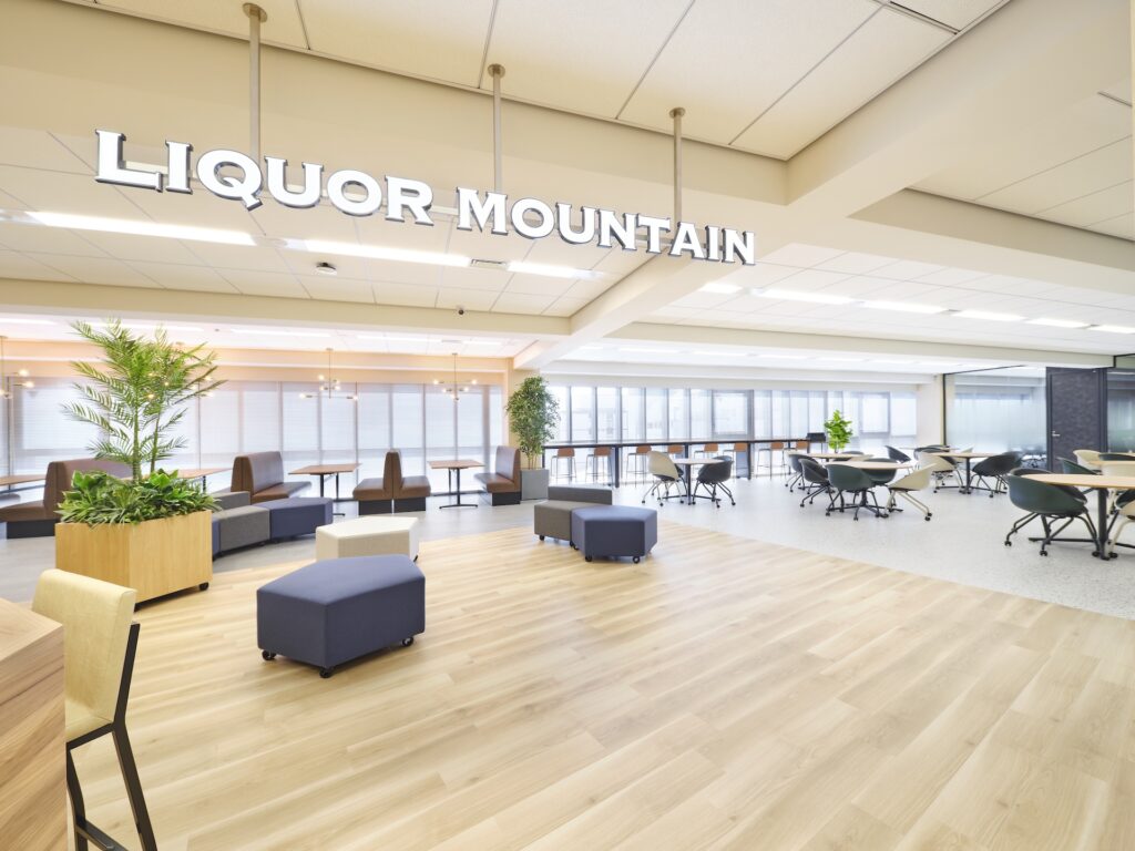 オフィス納入事例を更新しました。